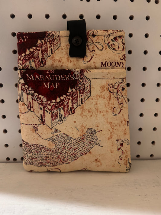 Our all-in-one Kindle sleeve- handmade designed fits Kindle paperwhite, color soft - Wizard Map