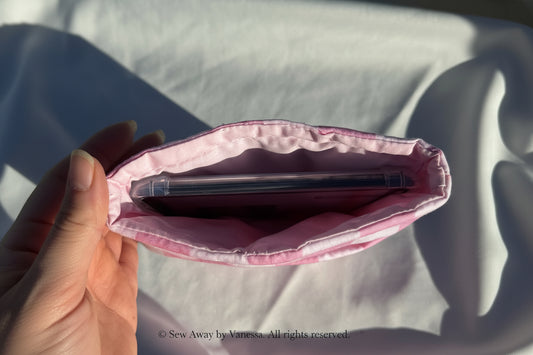 Our all-in-one Kindle sleeve- handmade designed fits Kindle paperwhite, color soft - Pink Cotton Candy Checkered