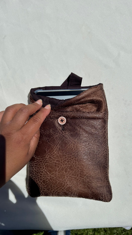 Soft Pink Kindle Sleeve — (With front Pocket)