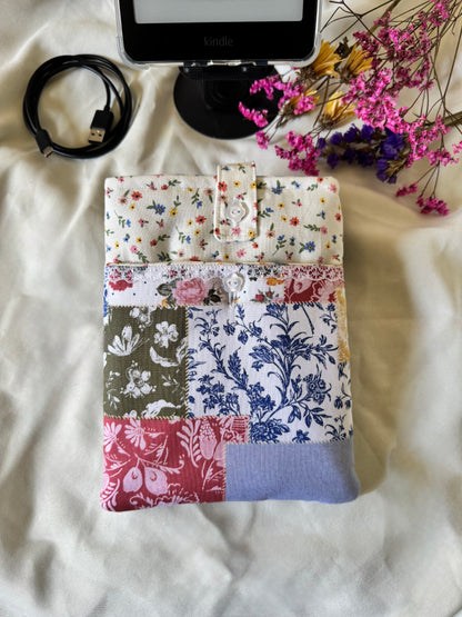 Wild Flower All-in-One Kindle Sleeve with Front Pocket