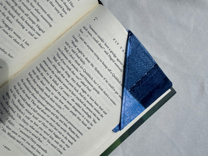 bookmarks- Classic Patch jeans