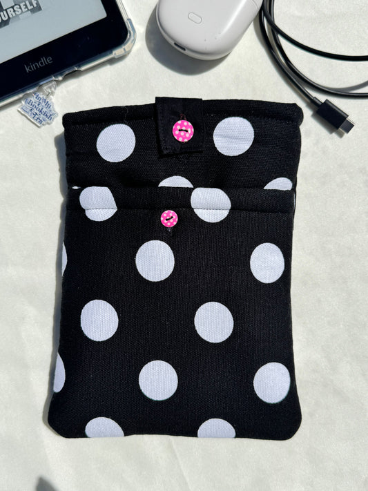 Black & White Polka Dots All-in-One Kindle Sleeve -(With front Pocket)