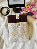 Vanilla Chai E-Reader Sleeve