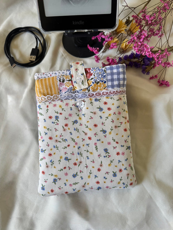 Wild and Free - All in One Kindle Sleeve with Front Pocket