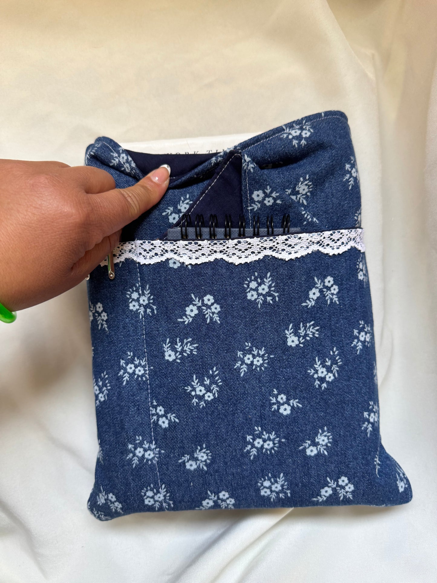 Ditsy Floral Denim Large Hardback Book Sleeve