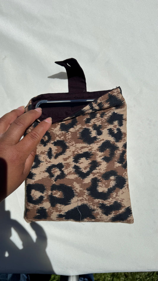Leopard Kindle Sleeve — (Without front Pocket)