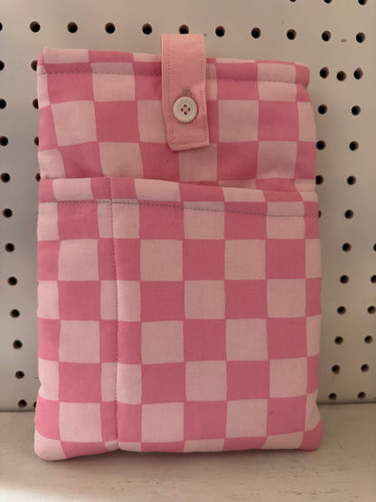 Paperback book sleeves - Candy pink Checkered standard size sleeves