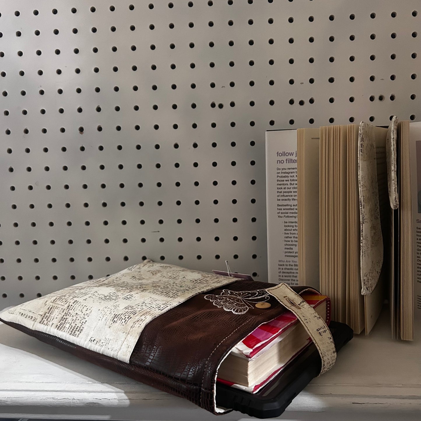 hardback book sleeves- Vintage Love Note Large sleeves