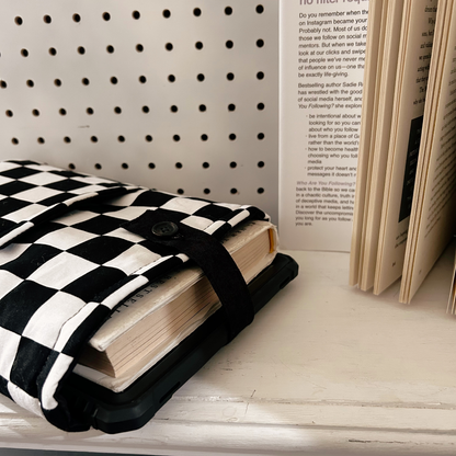 hardback book sleeves- Black and White Checkered Large sleeves