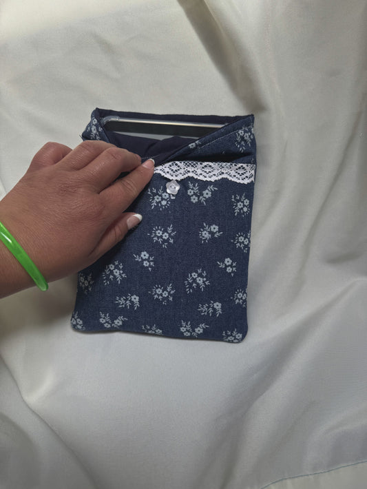 Blue Ditsy Floral Denim All-in-One Kindle Sleeve- (with front pocket)