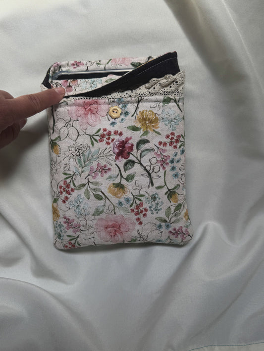 Timeless All-in-One Kindle Sleeve- (with front pocket)