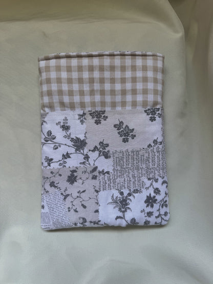 Honey Vine Standard Hardback Book Sleeve